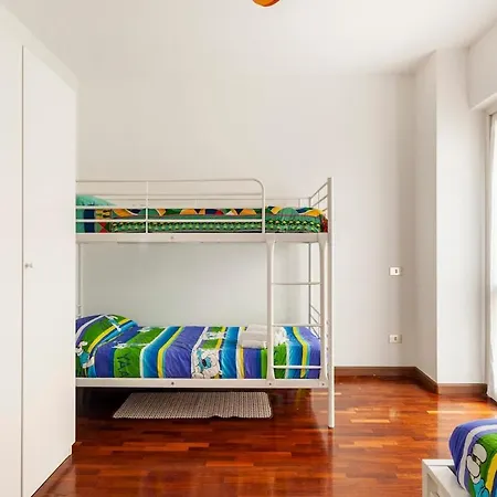 Apartament Between Mare, Monti & Gaslini